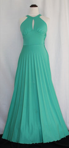 Pleated Key-hole Halter